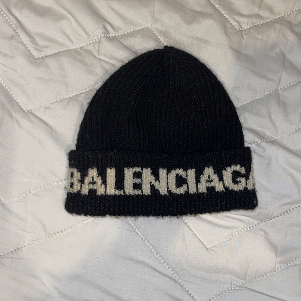 Balenciaga knit beanie